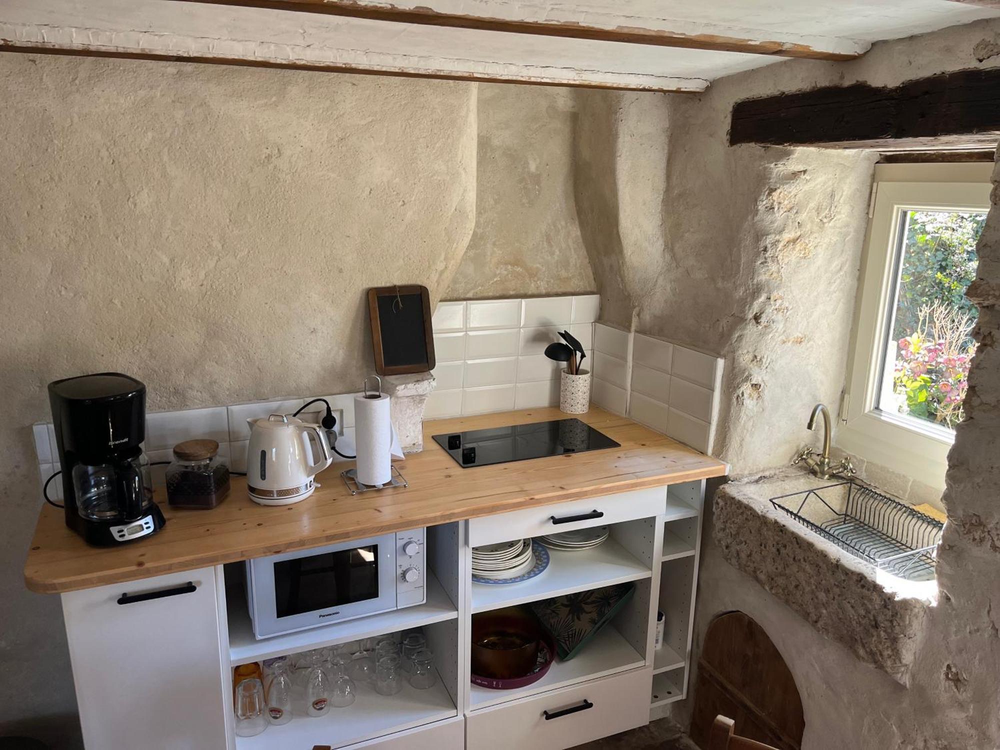 Villa Cabanon entouré de montagnes et d'oliviers Nyons Esterno foto